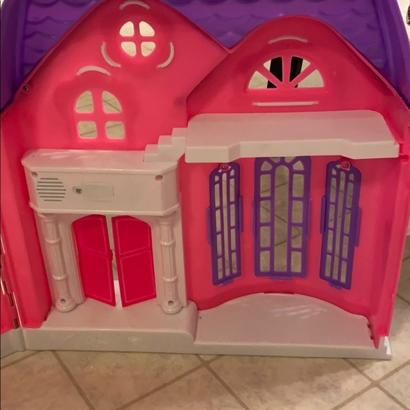 ❌SOLD❌Fold up dollhouse - Picture 4 of 6